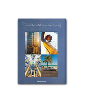 Dubai Wonder Book Pour