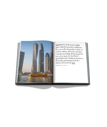 Dubai Wonder Book Pour